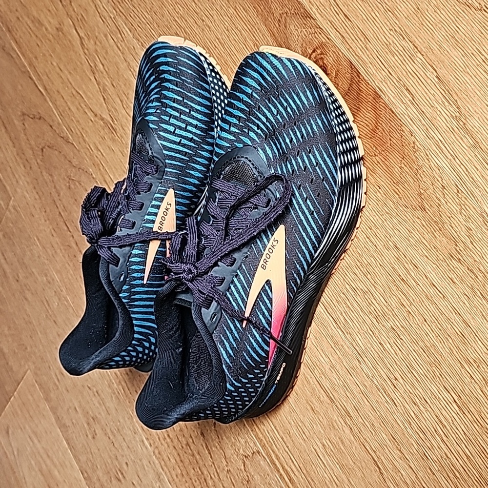Brooks Hyperion Tempo Road Running Shoes